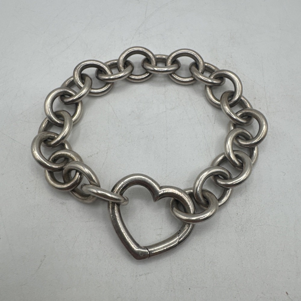 Vintage Tiffany & Co. Sterling Silver Heart Clasp Link Bracelet 7.5"